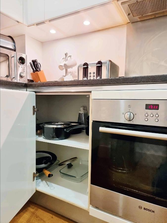 Your Riverside Home 2 With Private Balcony Λονδίνο Εξωτερικό φωτογραφία